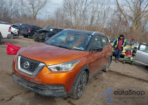 2018 Nissan Kicks Sv from USA, damaged, VIN 3N1CP5CU7JL518568